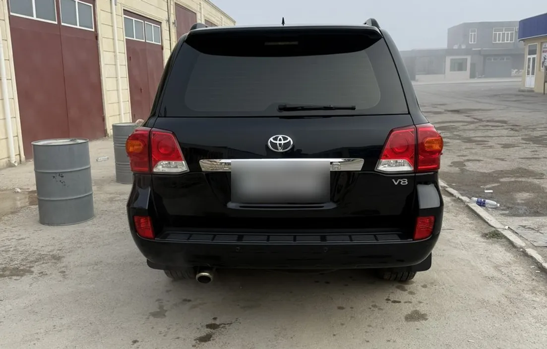 Toyota Land Cruiser 2014