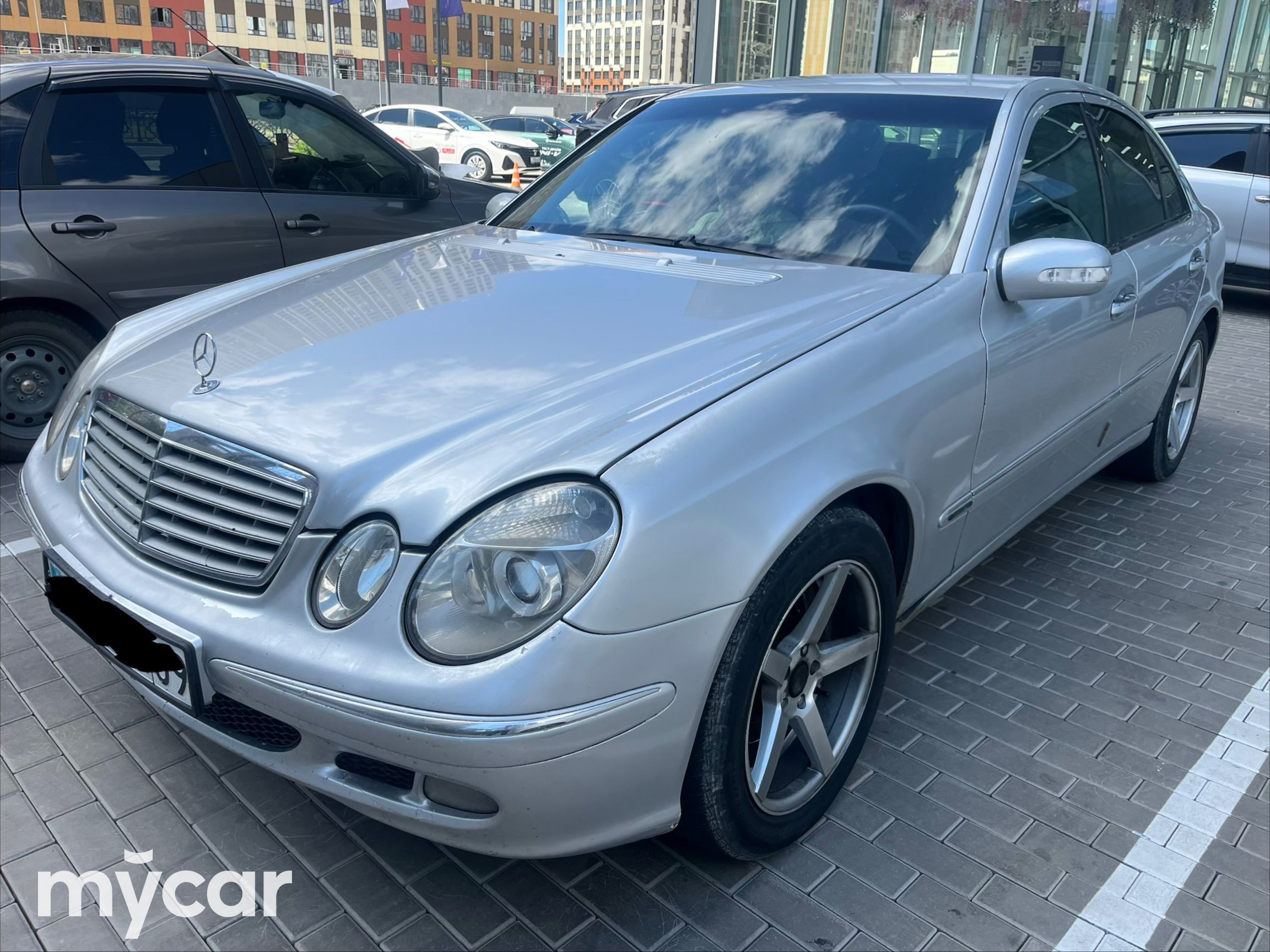 Mercedes-Benz E-Класс 2003