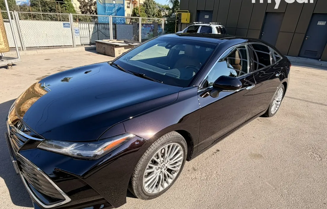 Toyota Avalon 2022