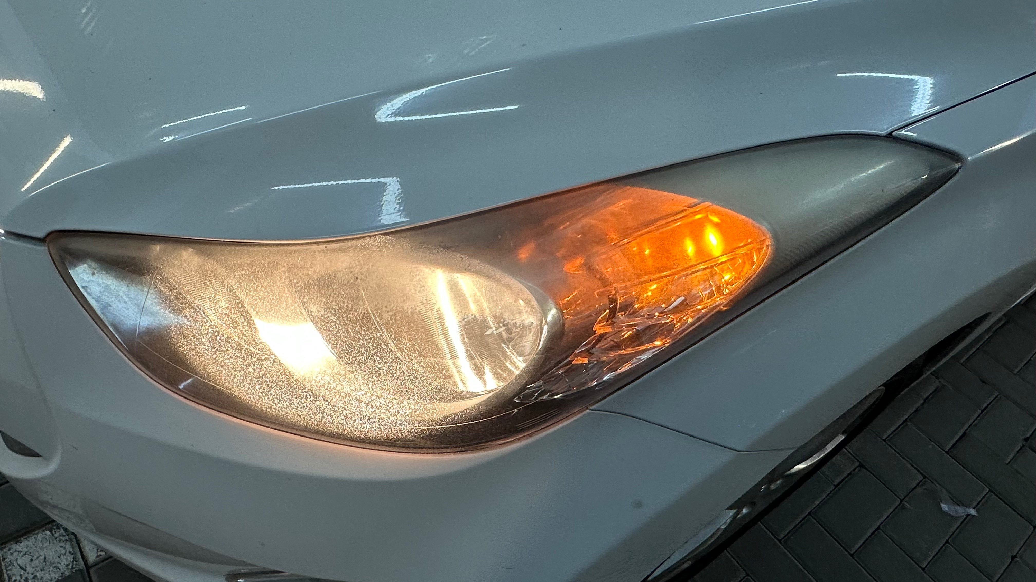 Hyundai Avante 2011