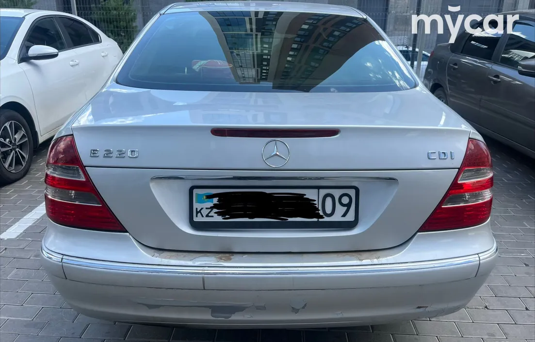 Mercedes-Benz E-Класс 2003