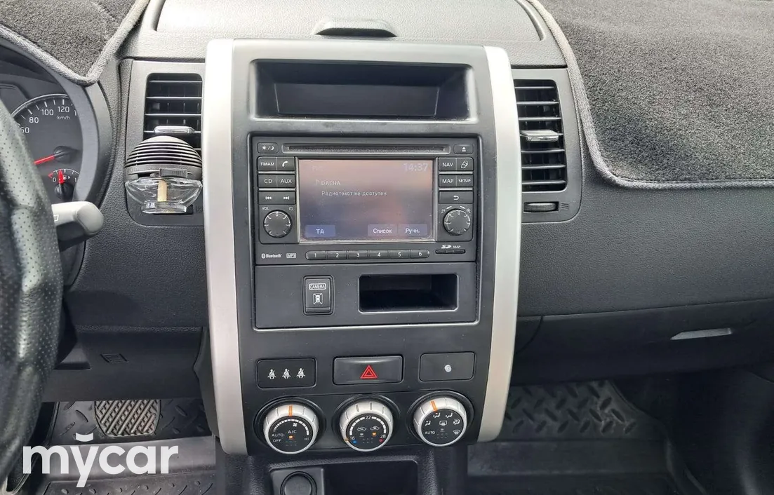 Nissan X-Trail 2012