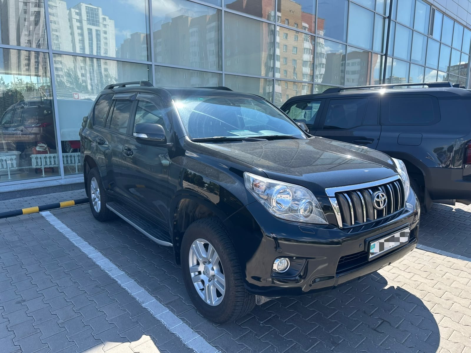 Toyota Land Cruiser Prado 2012