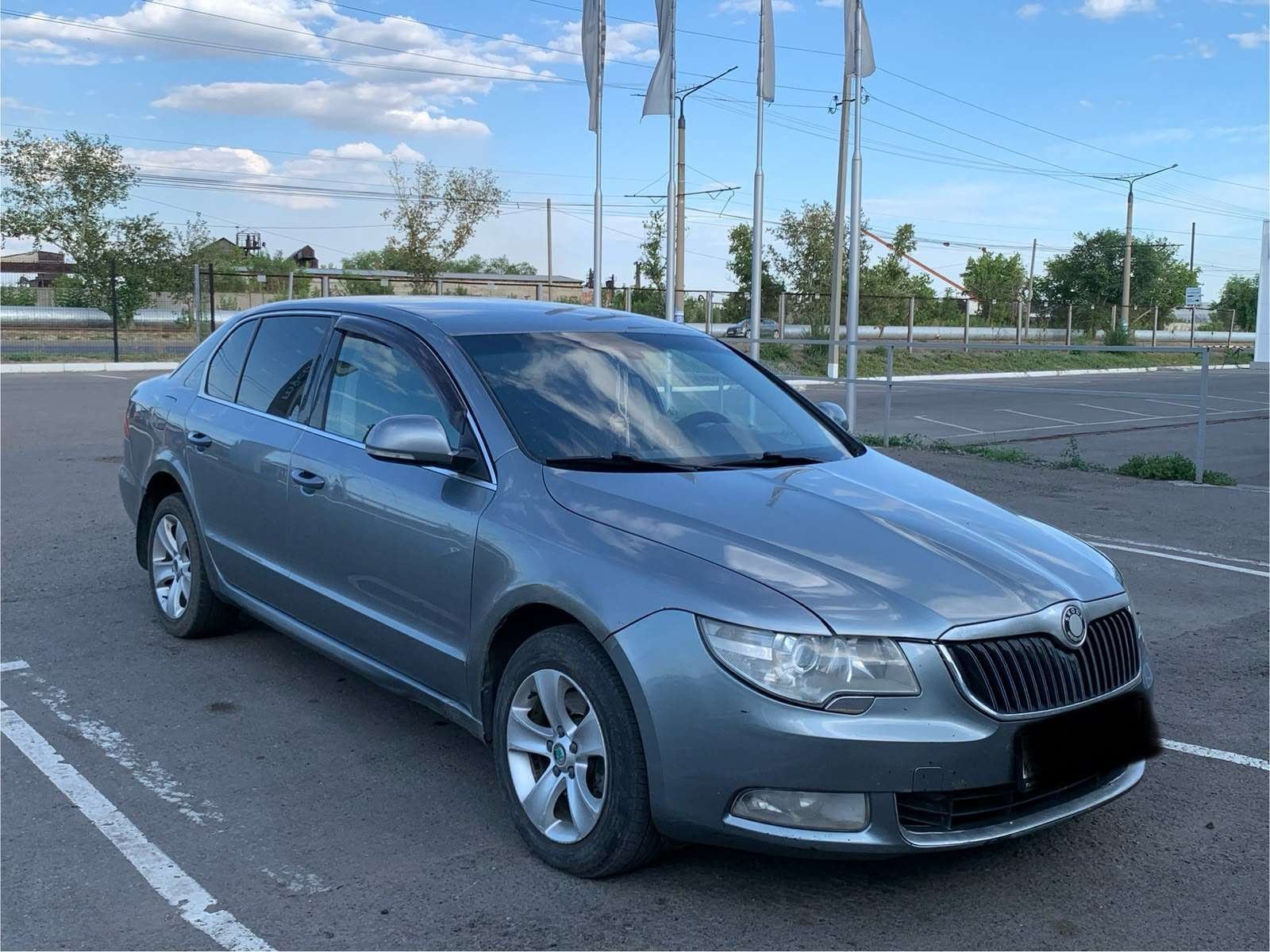 Skoda Superb 2012