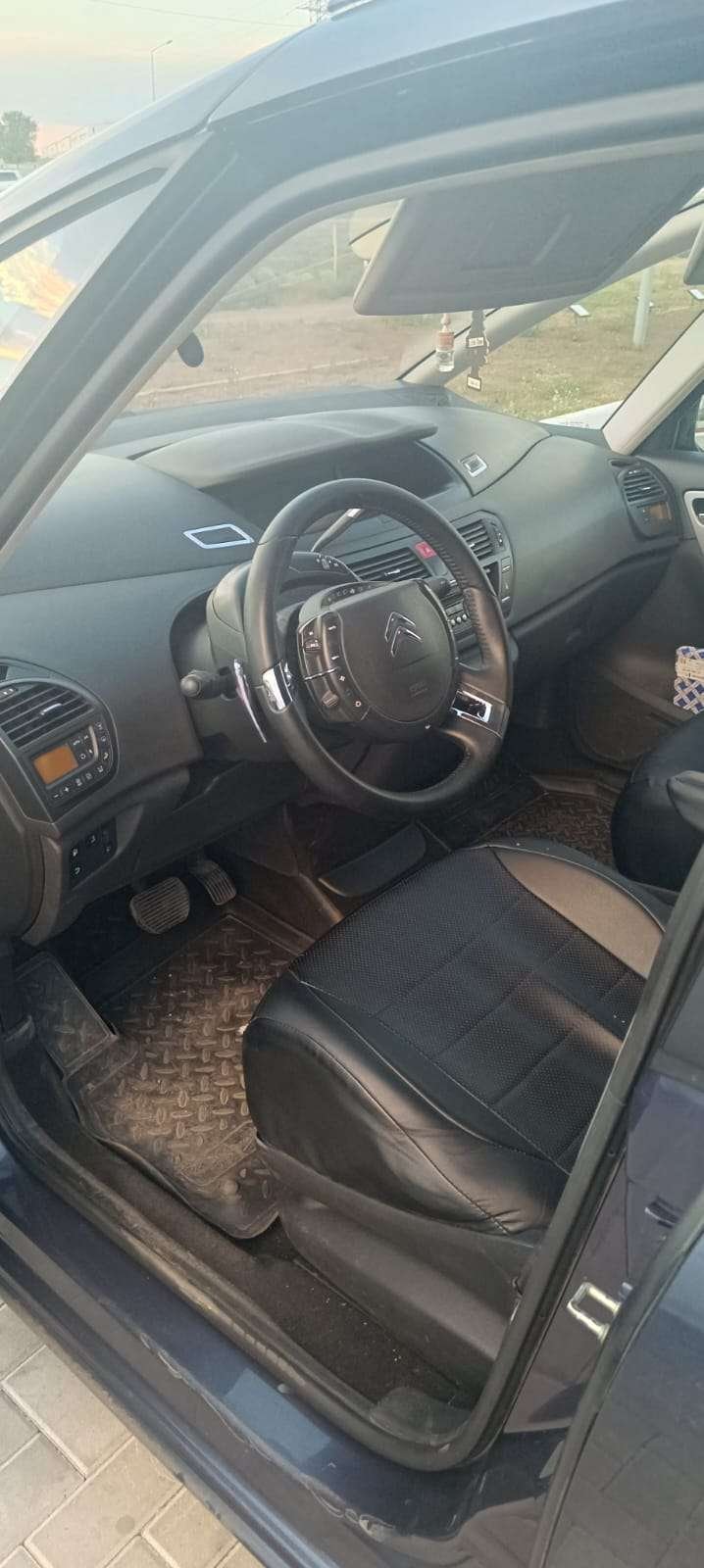 Citroen C4 Picasso 2011