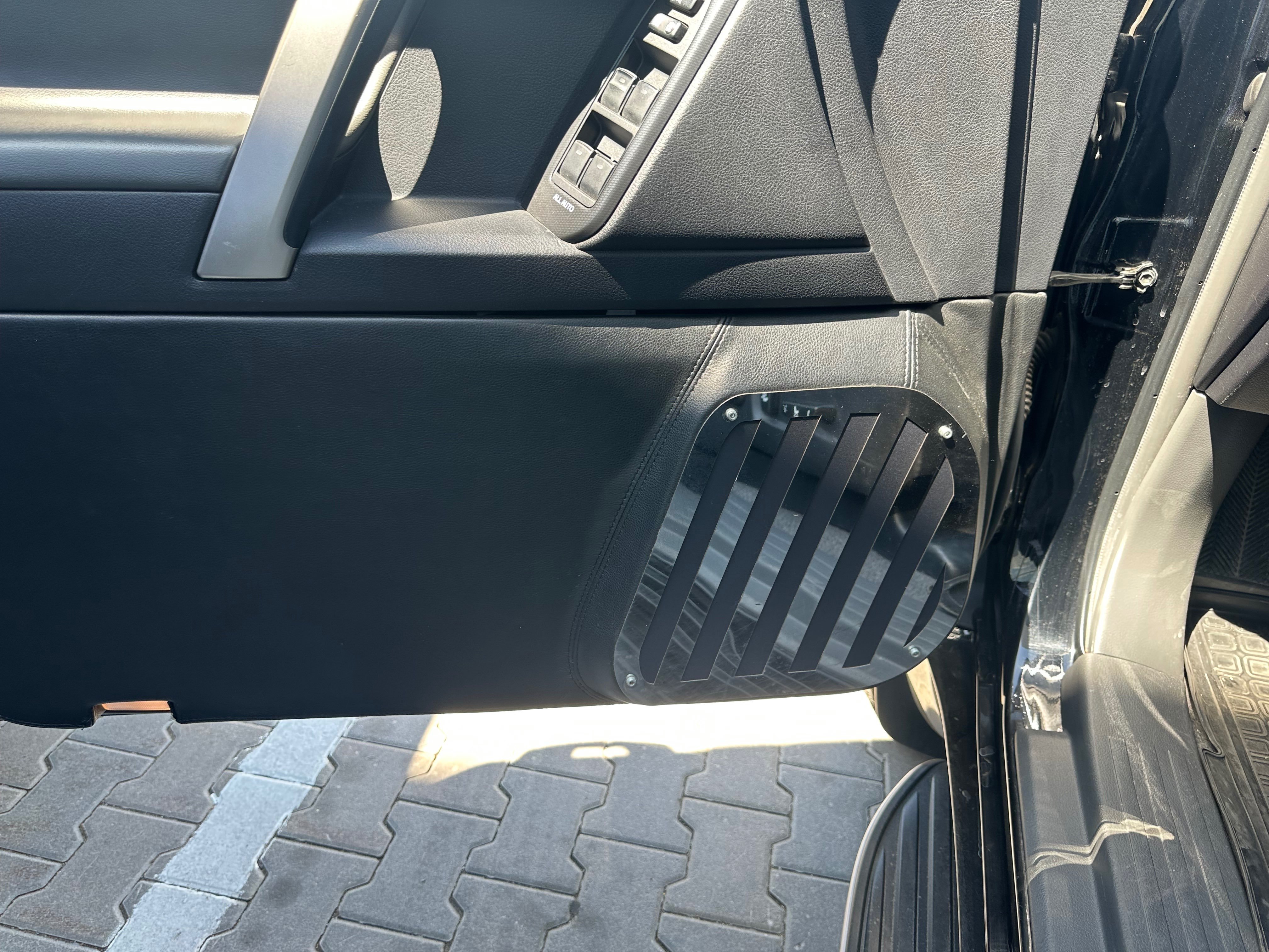 Toyota Land Cruiser Prado 2012