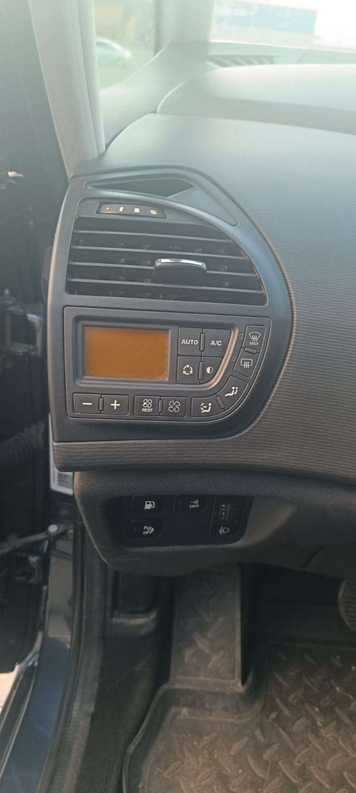 Citroen C4 Picasso 2011