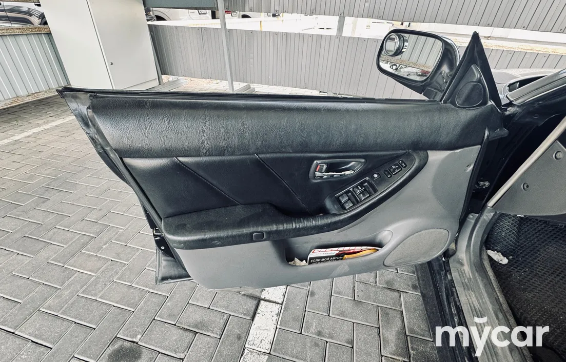Subaru Legacy 2000