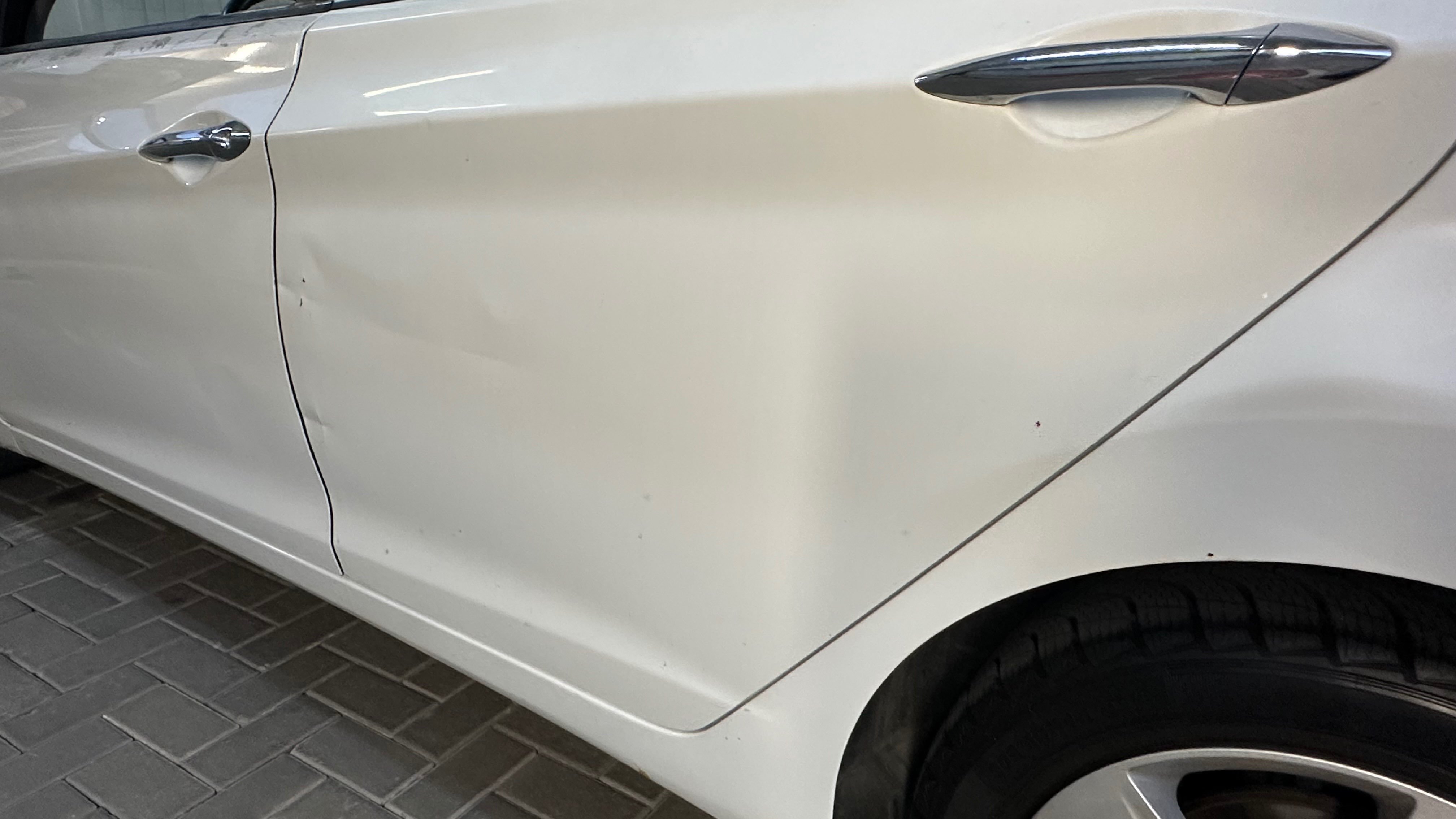 Hyundai Avante 2011