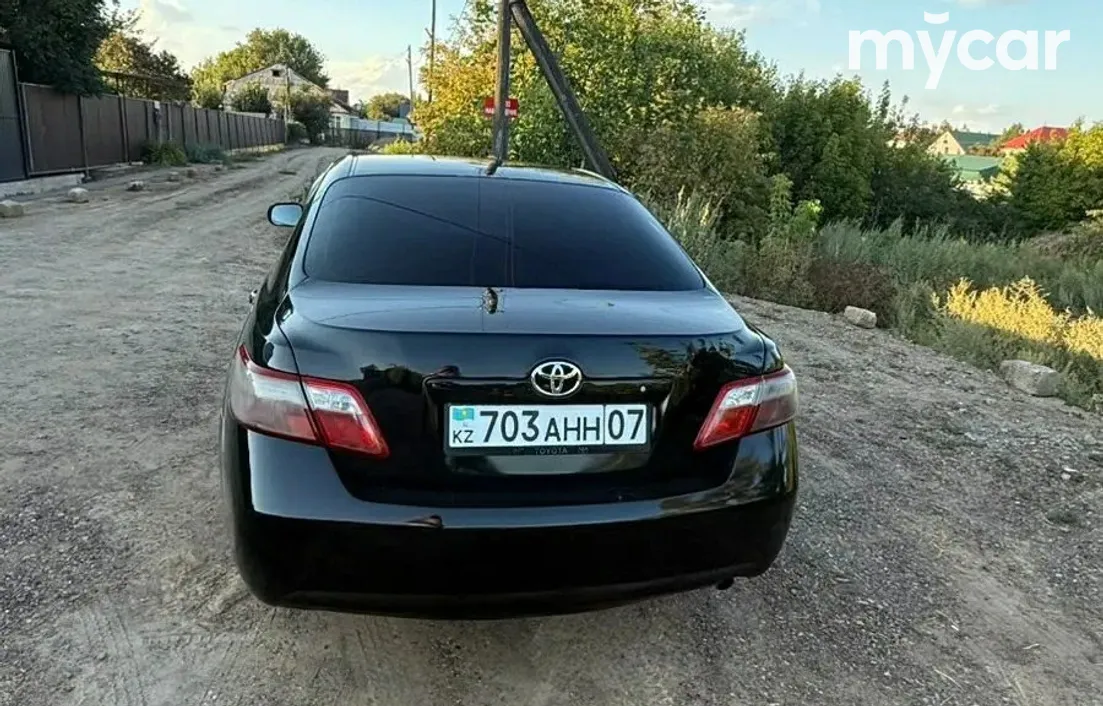 Toyota Camry 2011