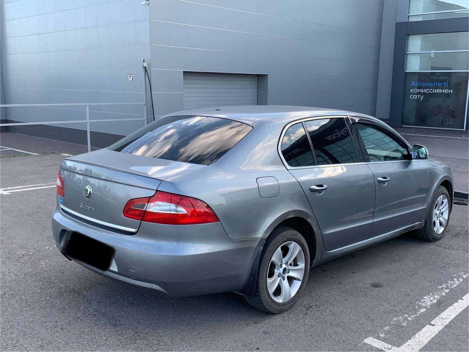 Skoda Superb 2012