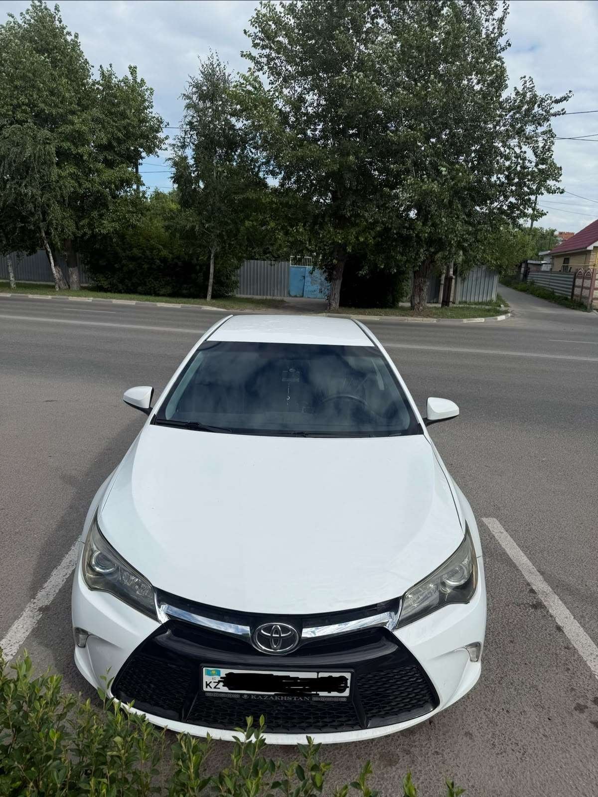 Toyota Camry 2016