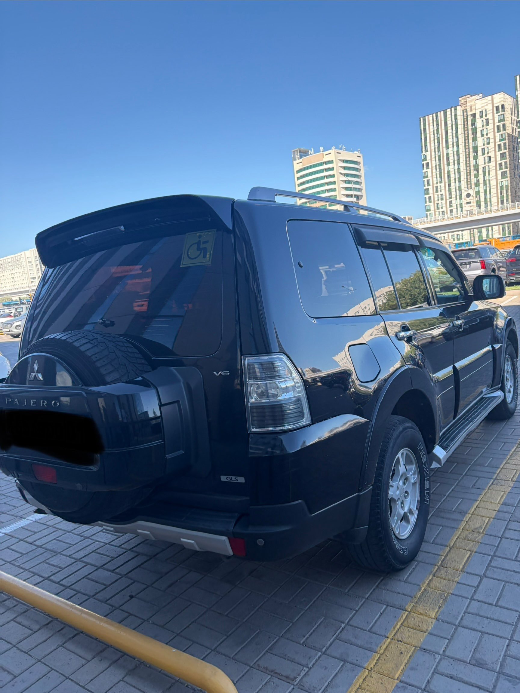 Mitsubishi Pajero 2008