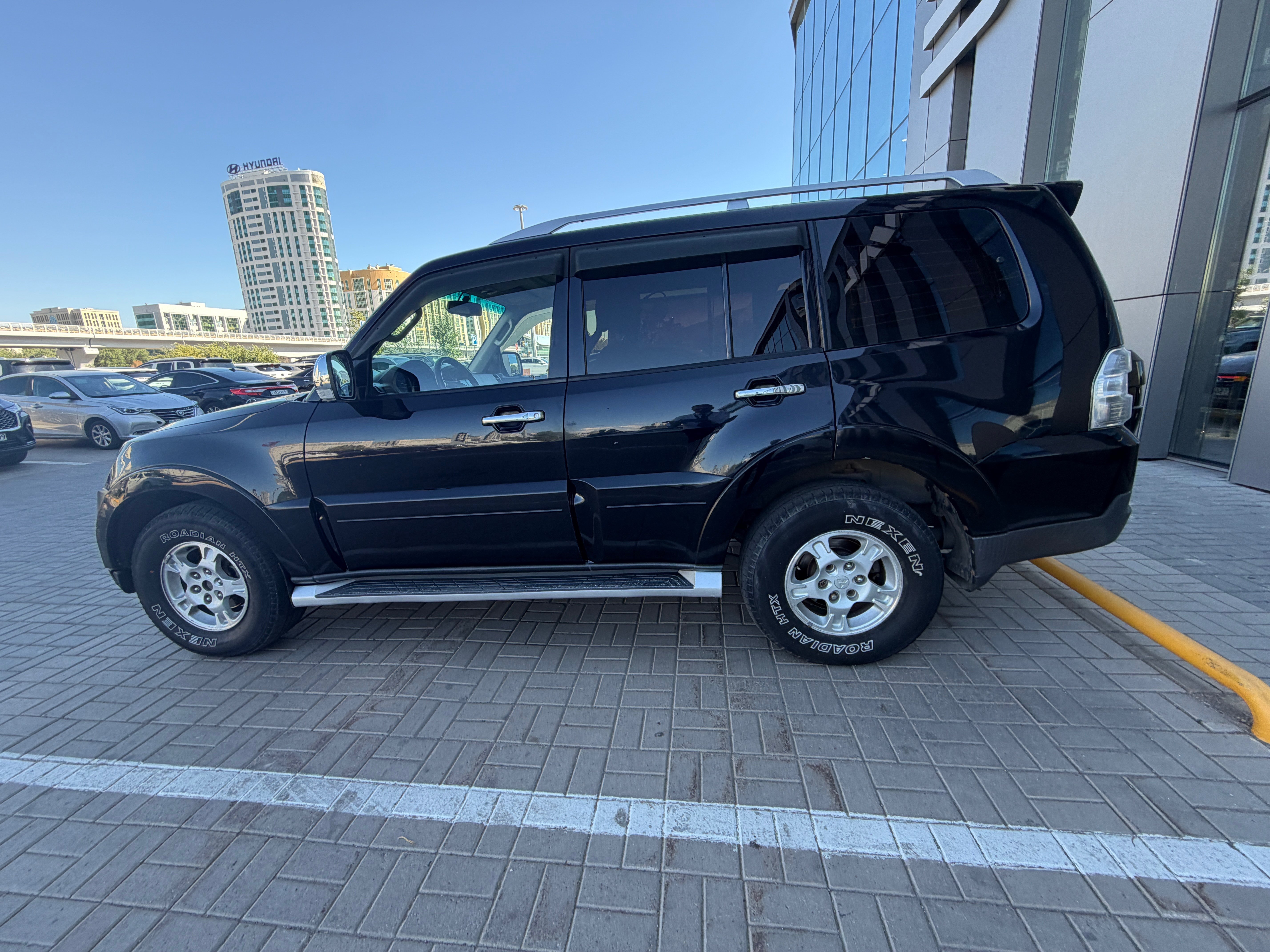 Mitsubishi Pajero 2008