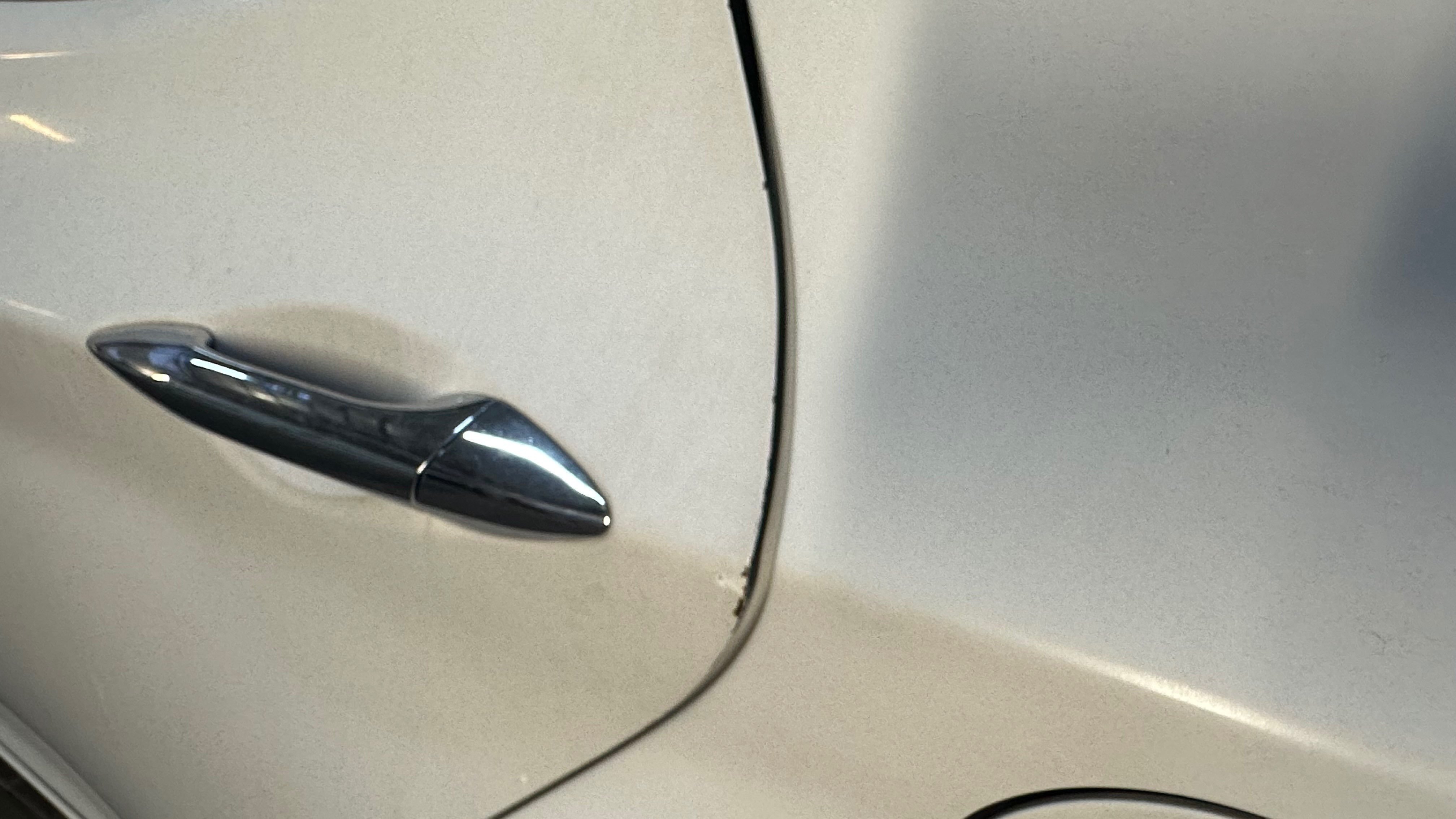 Hyundai Avante 2011