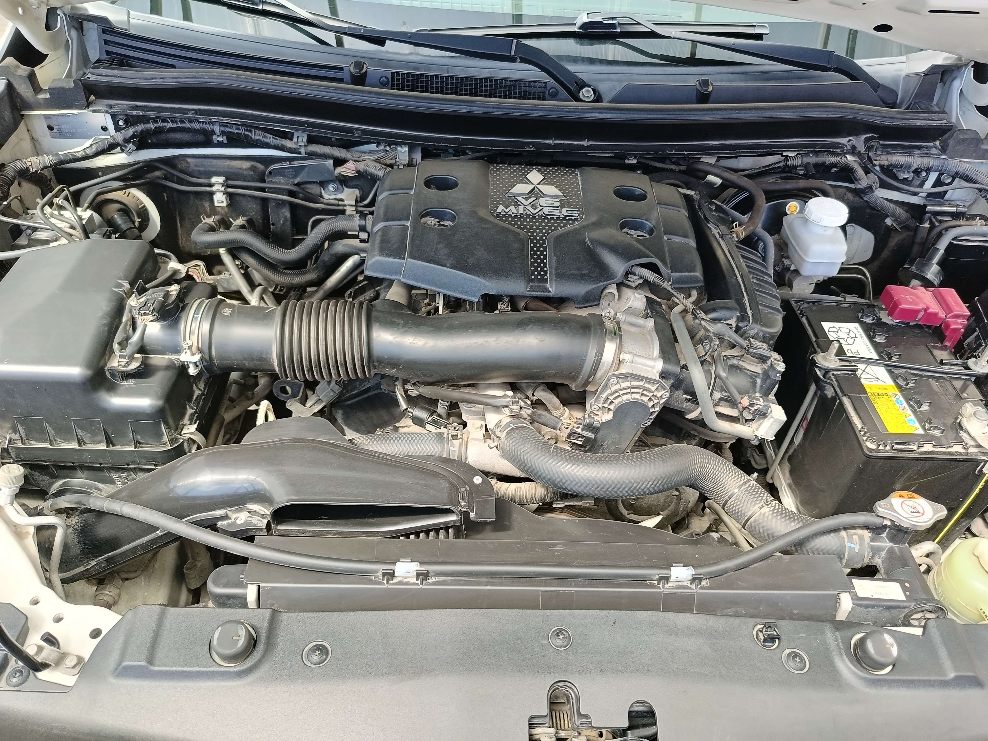 Mitsubishi Pajero Sport 2020