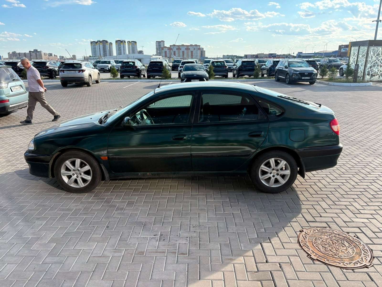 Toyota Avensis 1999