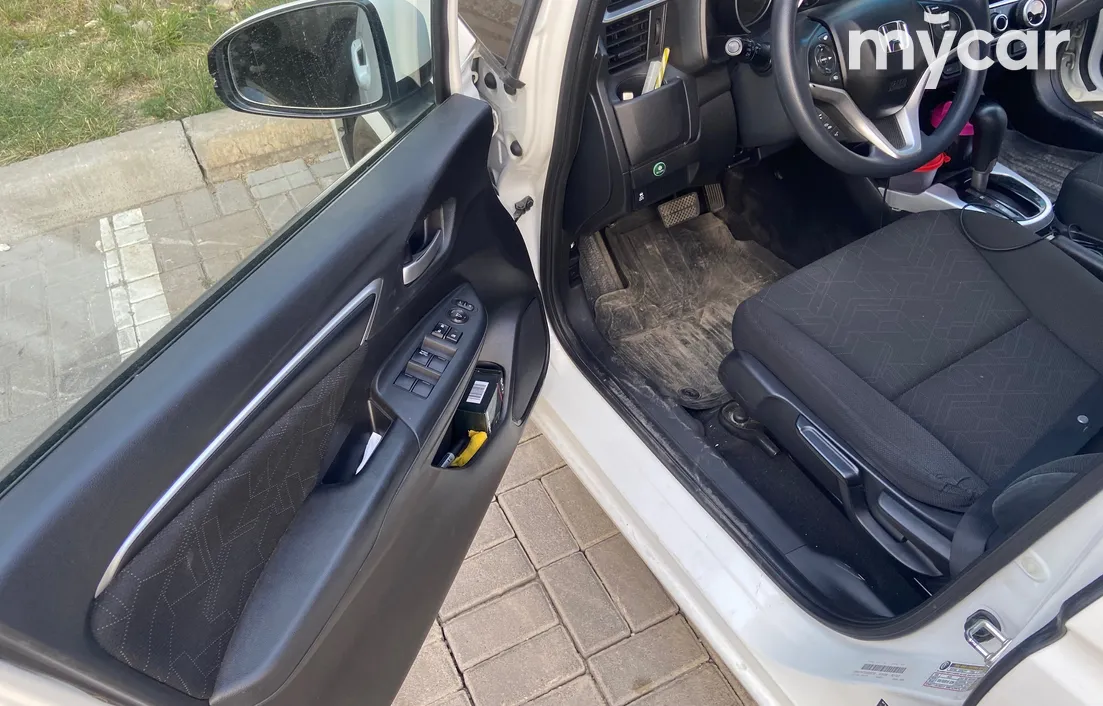 Honda Fit 2015