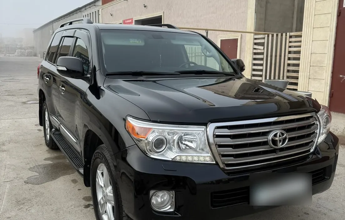 Toyota Land Cruiser 2014