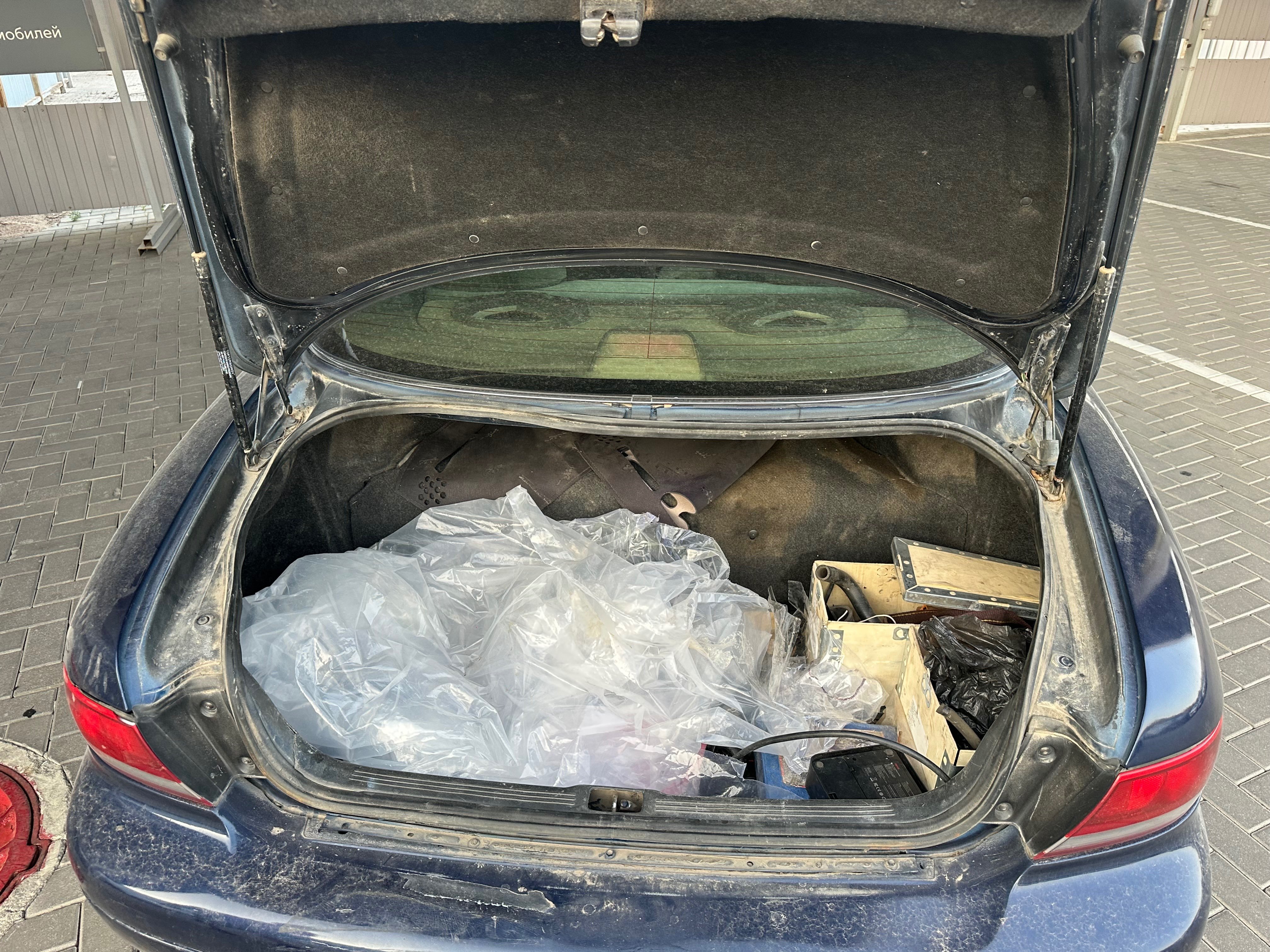 Mazda Sentia 1995