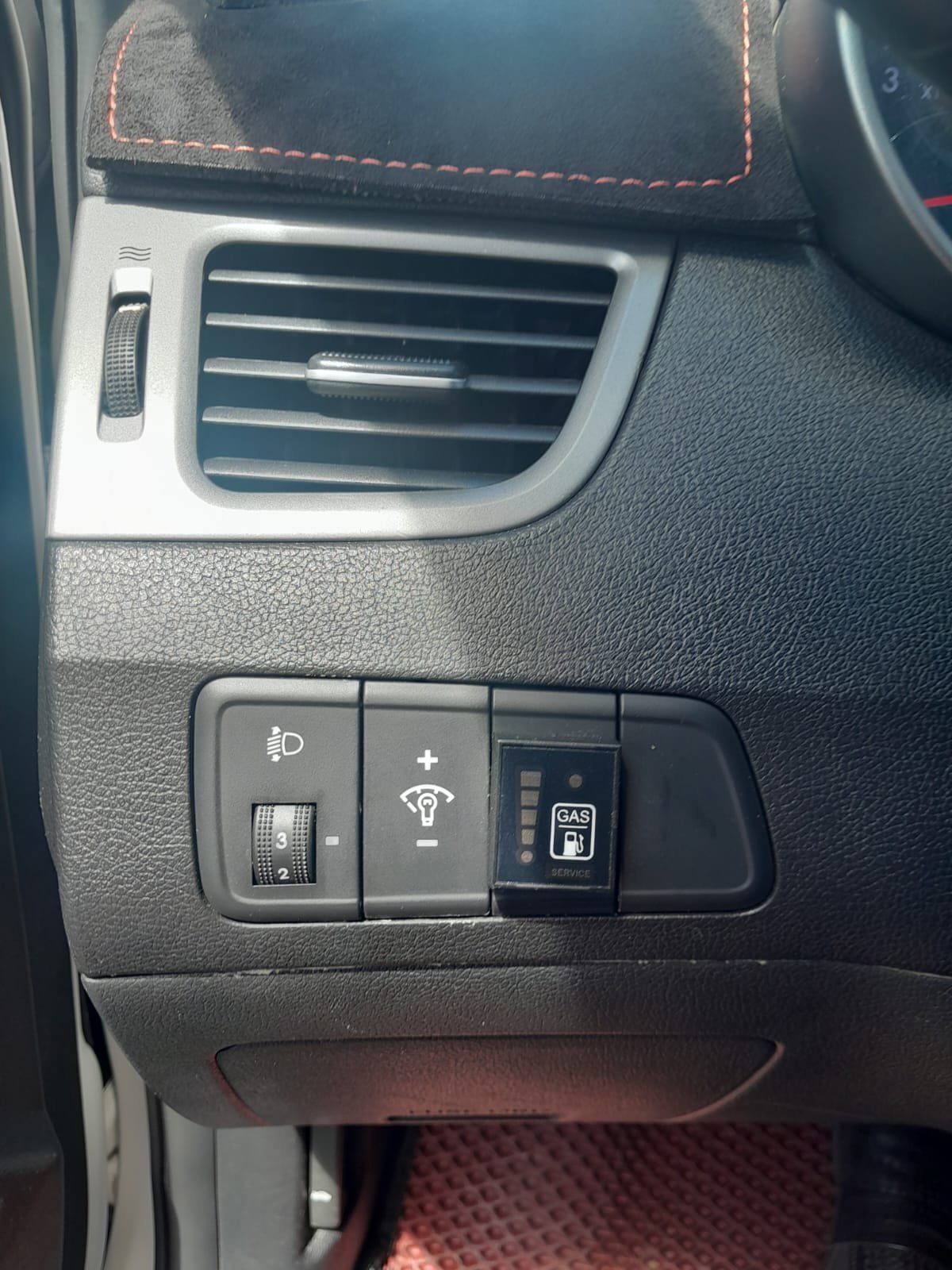 Hyundai Elantra 2015