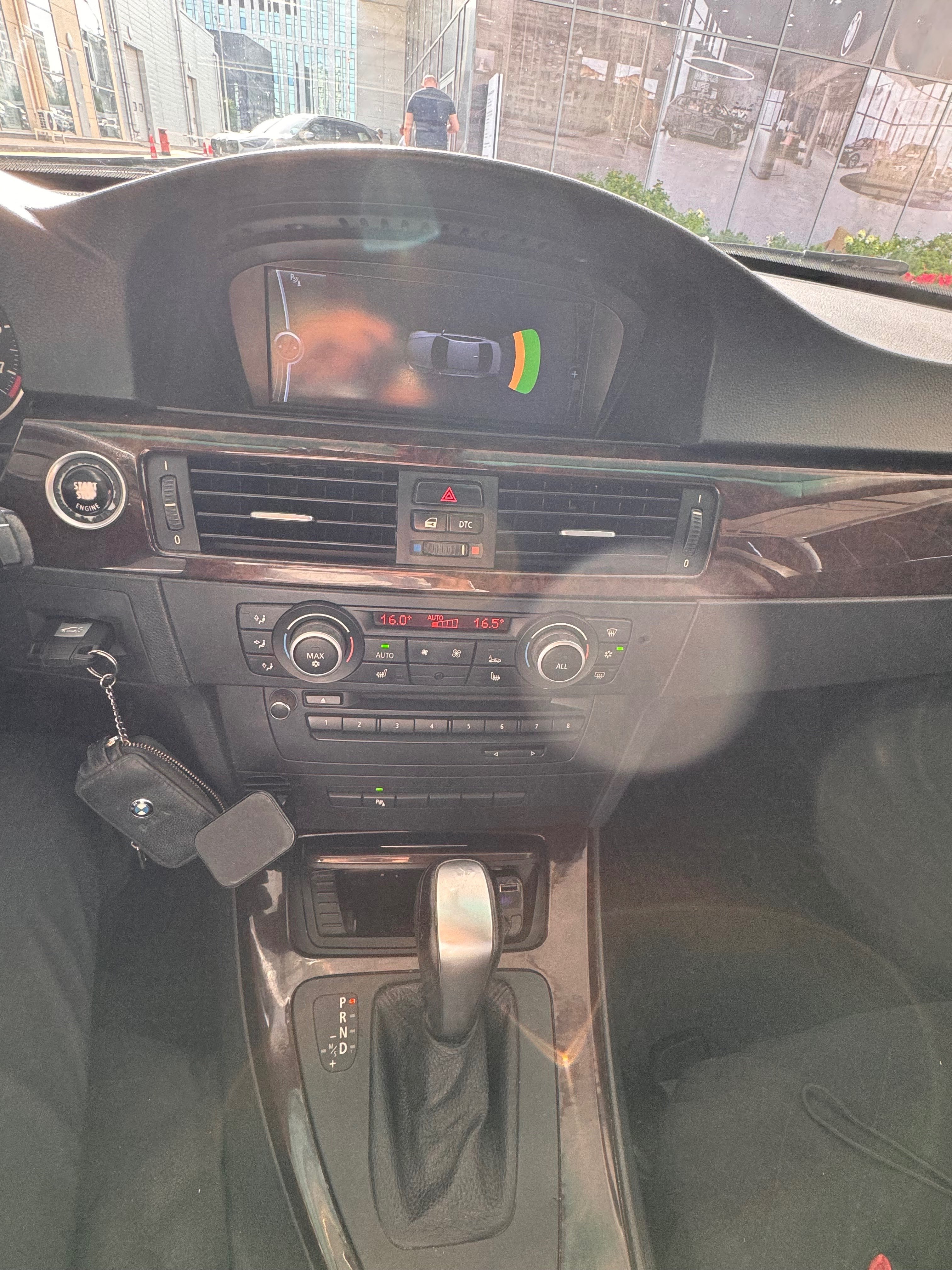 BMW 3 серия 2009