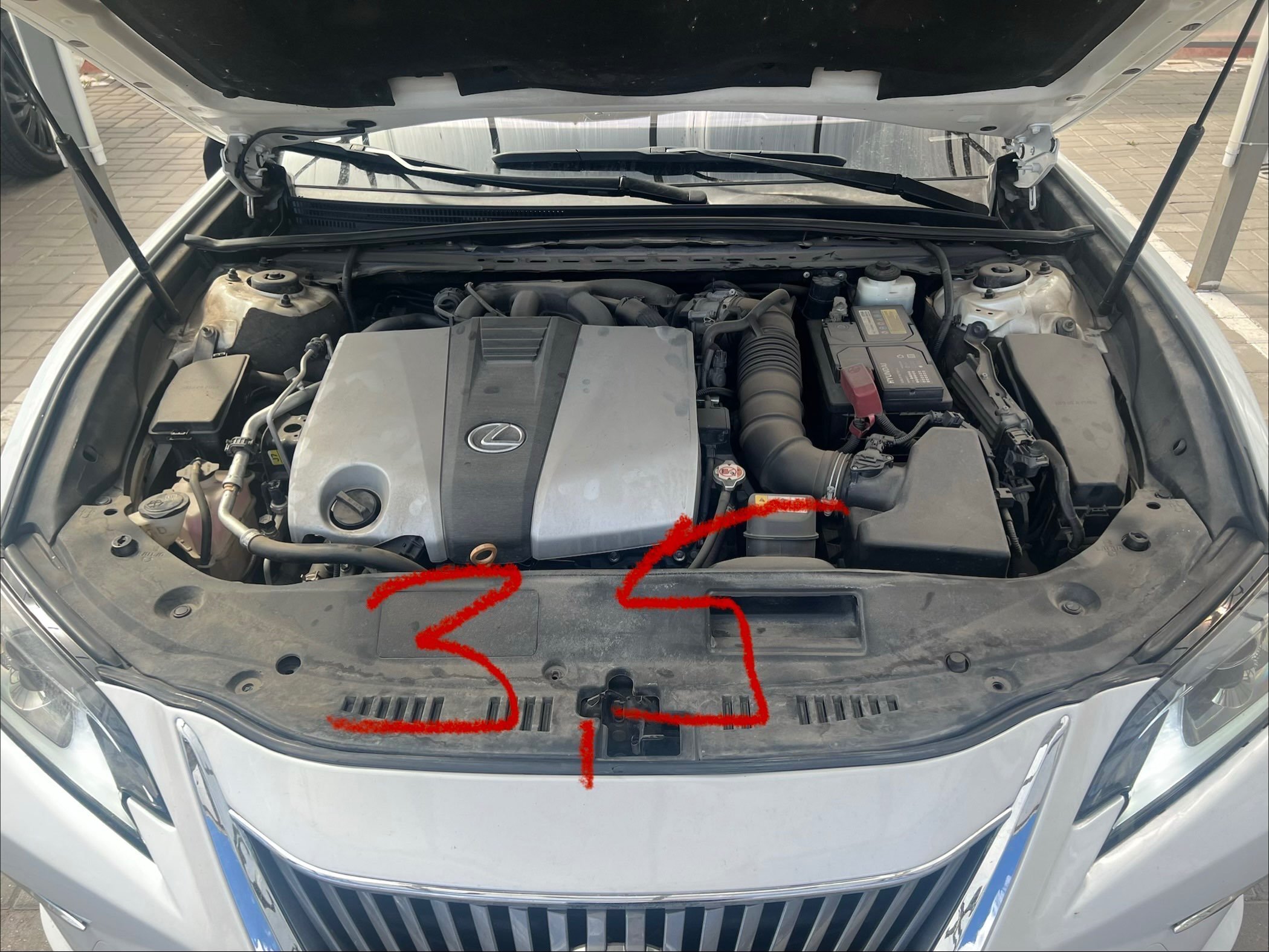 Lexus ES 2019