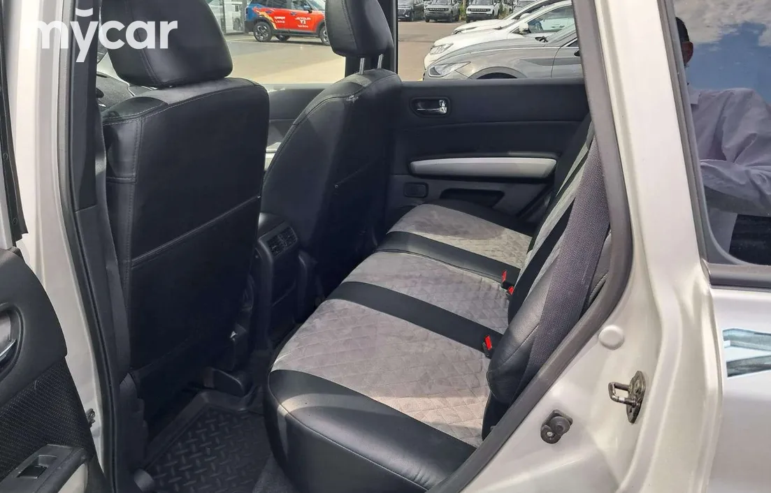 Nissan X-Trail 2012