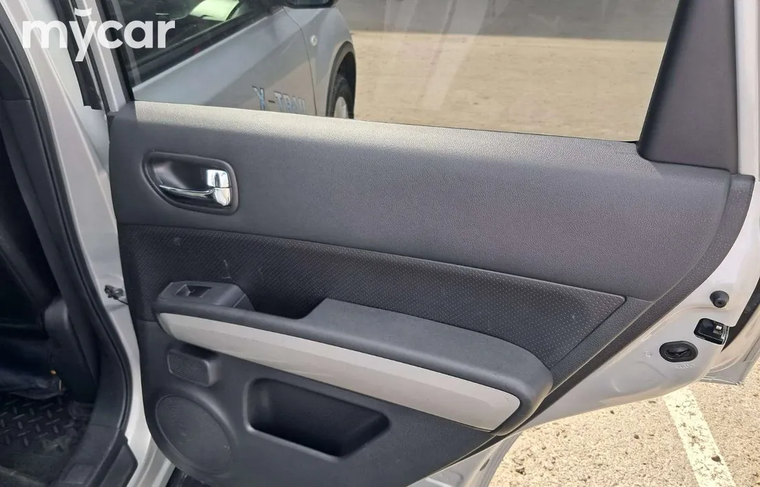 Nissan X-Trail 2012