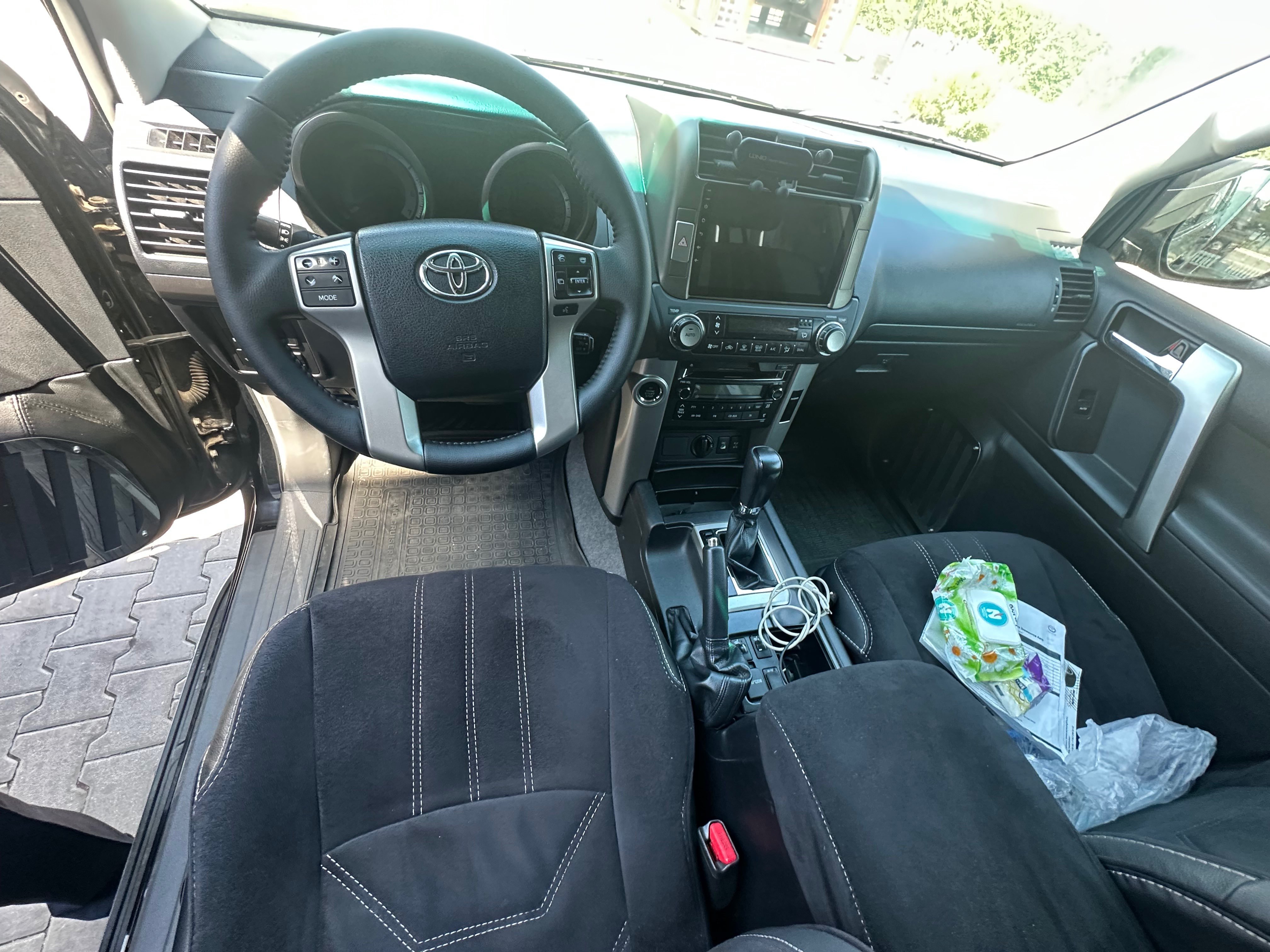 Toyota Land Cruiser Prado 2012