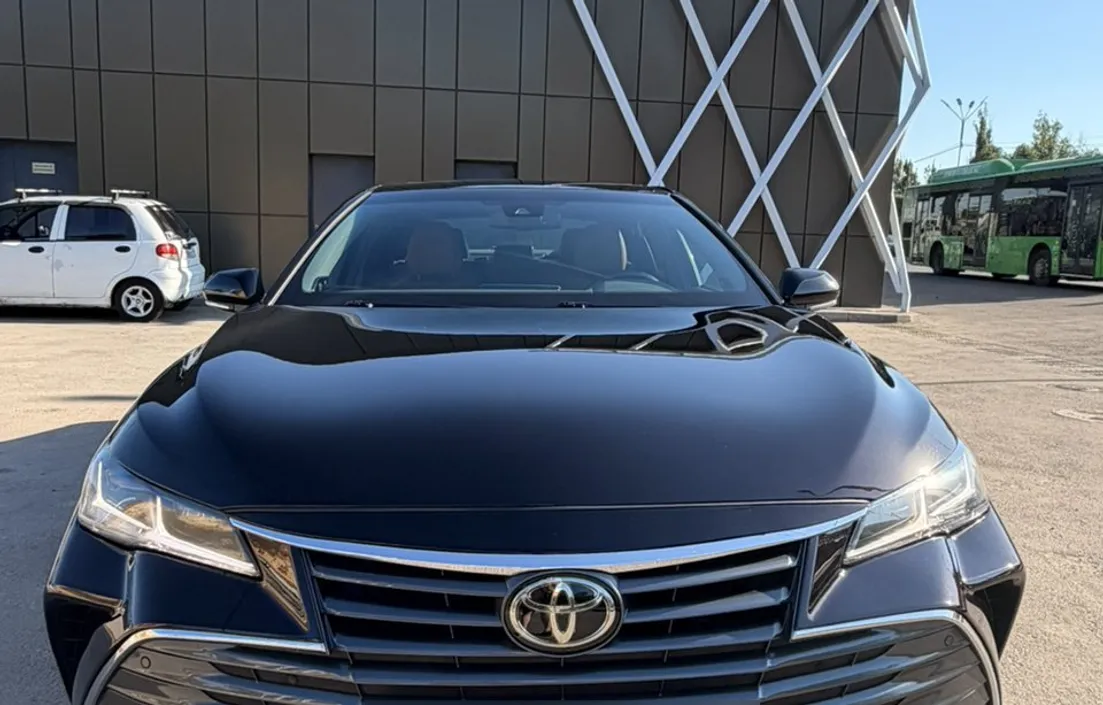 Toyota Avalon 2022