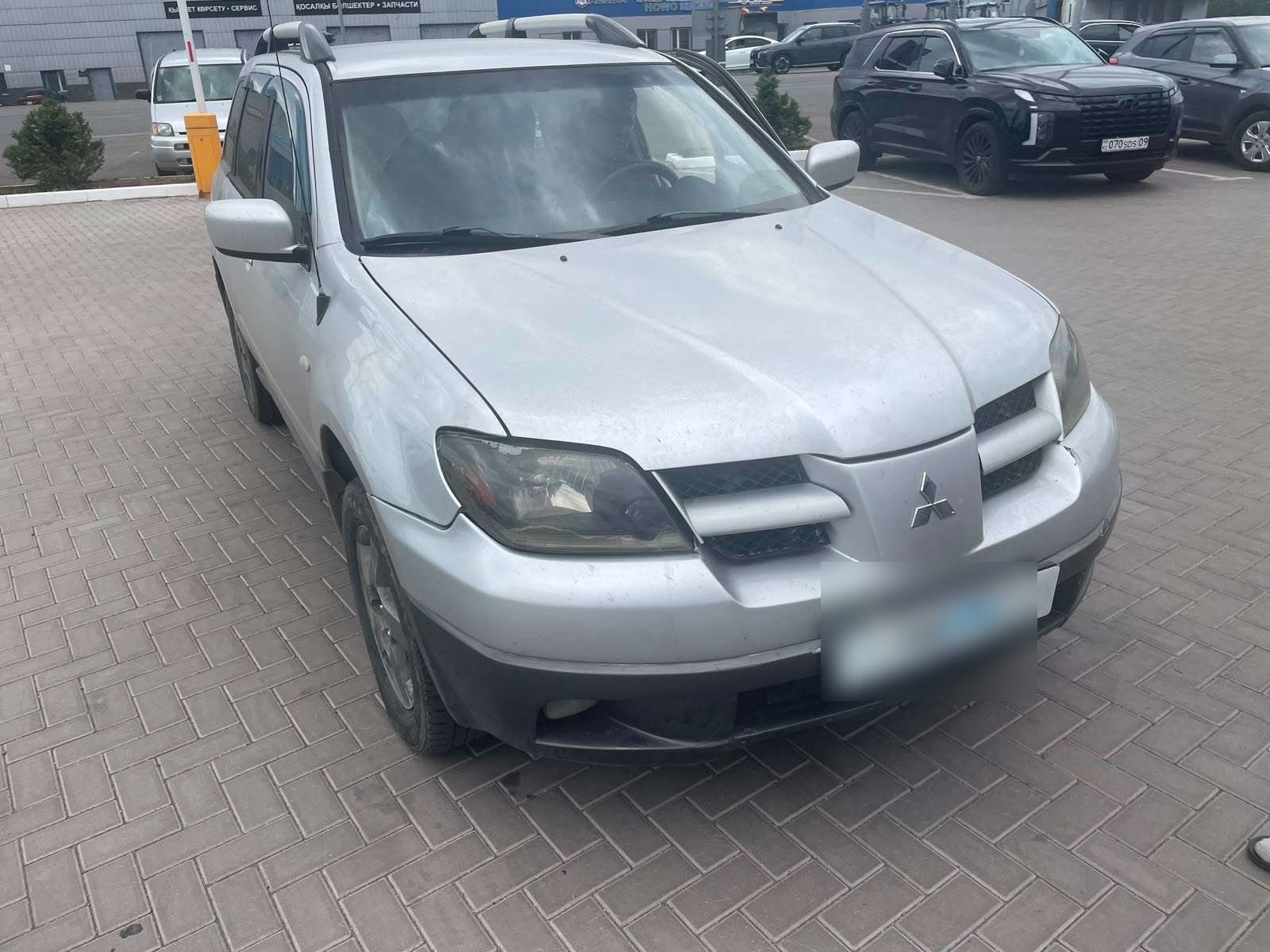 Mitsubishi Outlander 2005