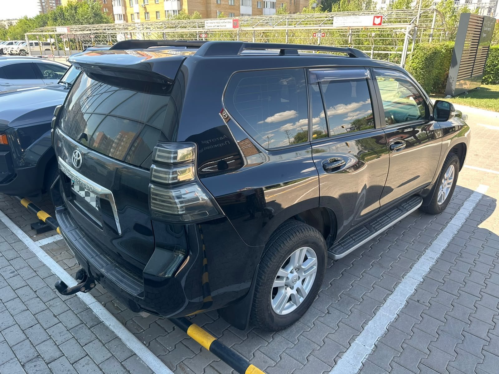 Toyota Land Cruiser Prado 2012