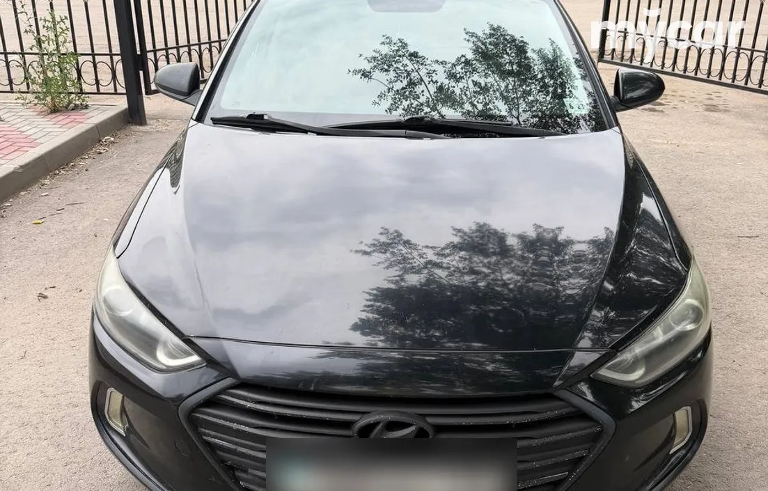 Hyundai Elantra 2018