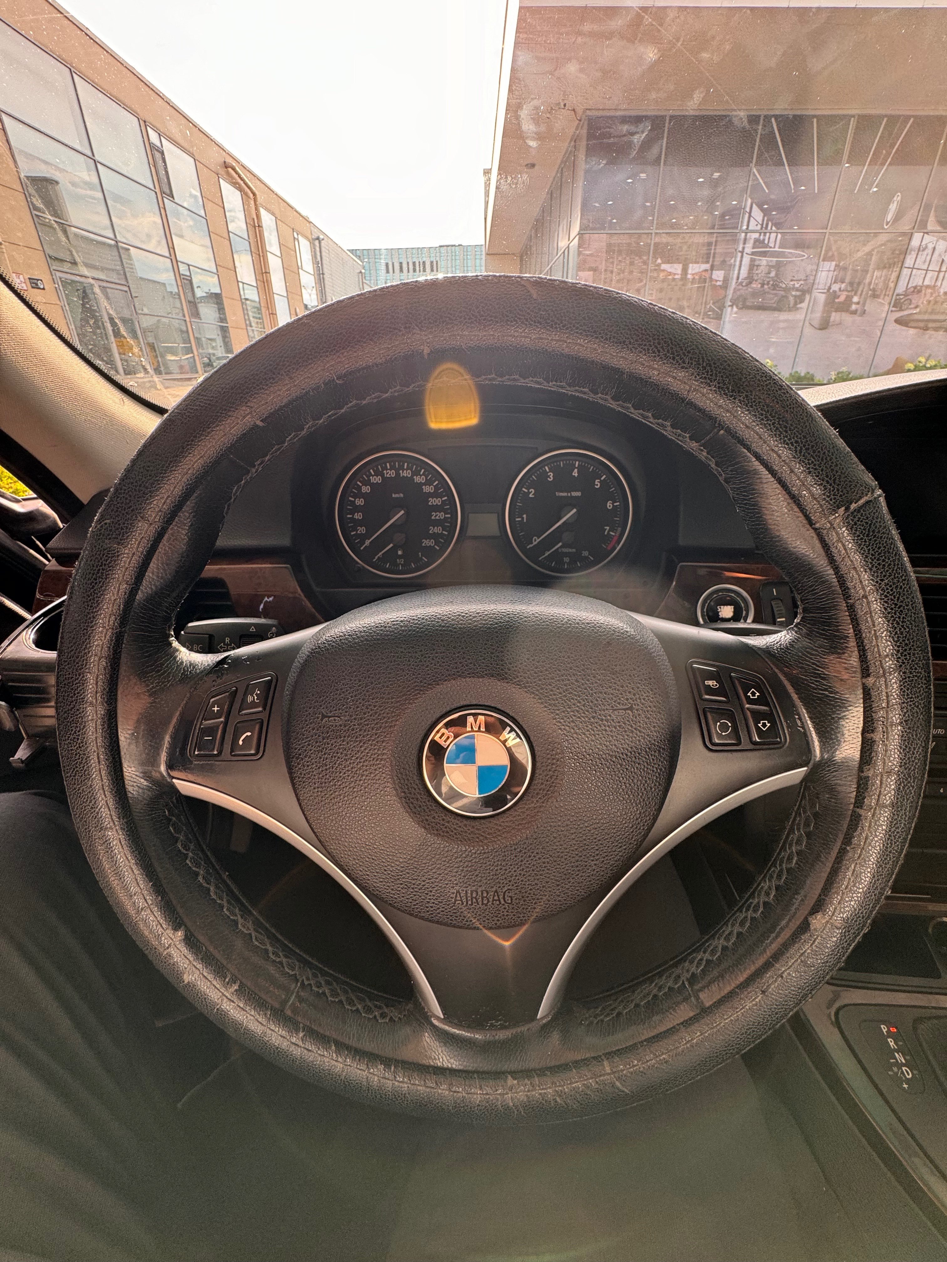 BMW 3 серия 2009