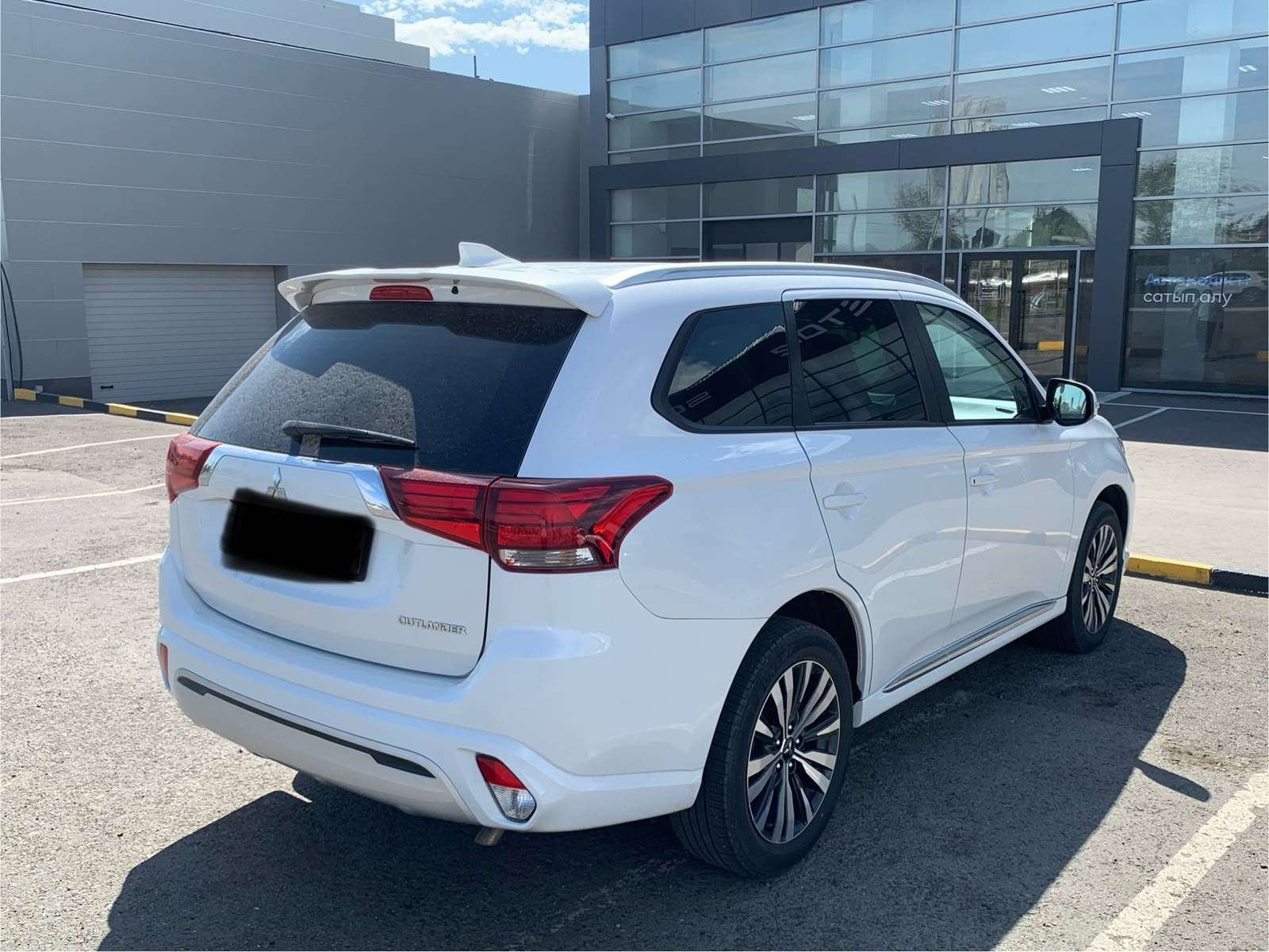 Mitsubishi Outlander 2022