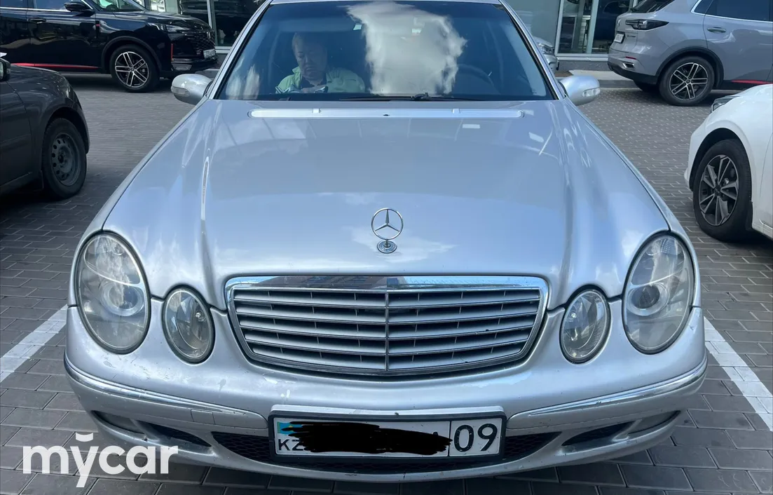 Mercedes-Benz E-Класс 2003