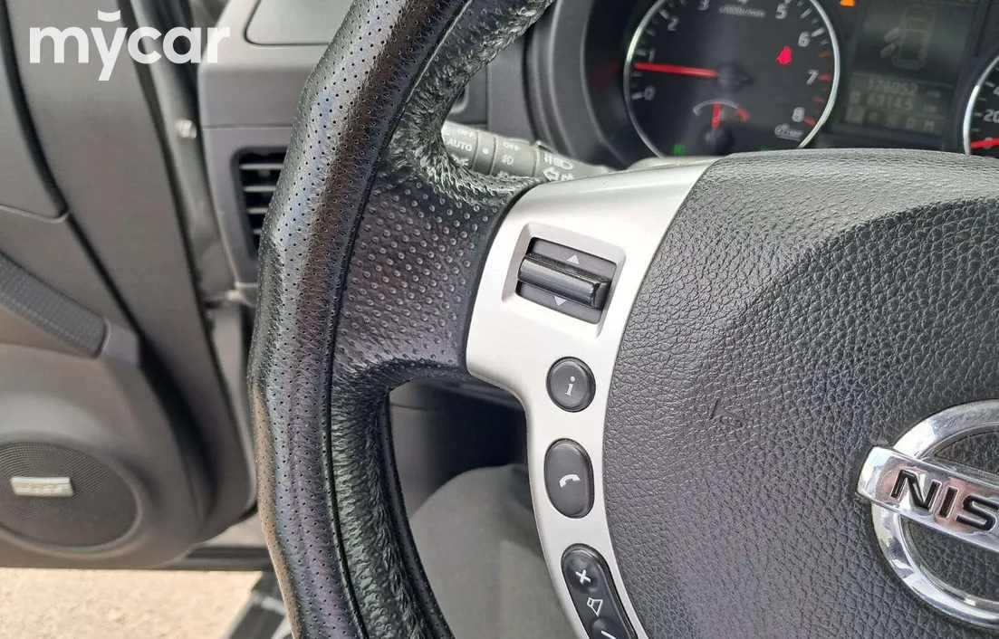 Nissan X-Trail 2012
