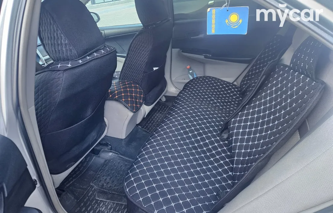 Toyota Camry 2012