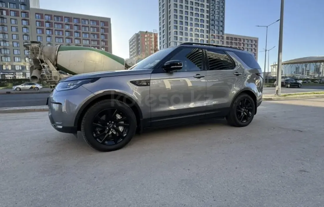 Land Rover Discovery 2020