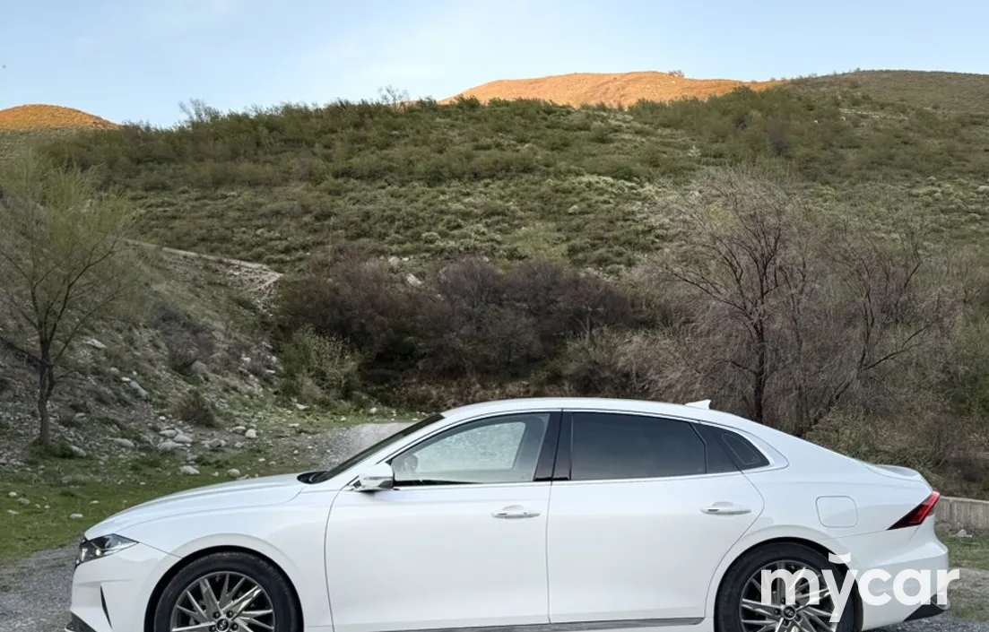 Hyundai Grandeur 2021