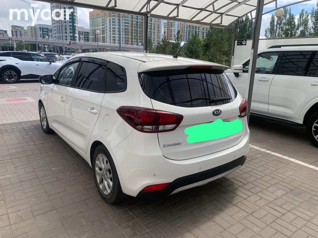 Kia Carens 2017