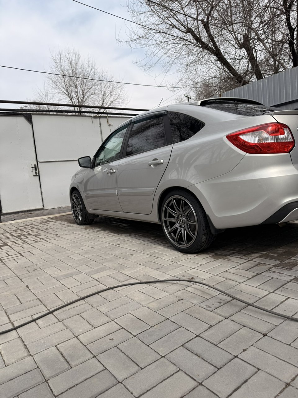 LADA Granta 2019