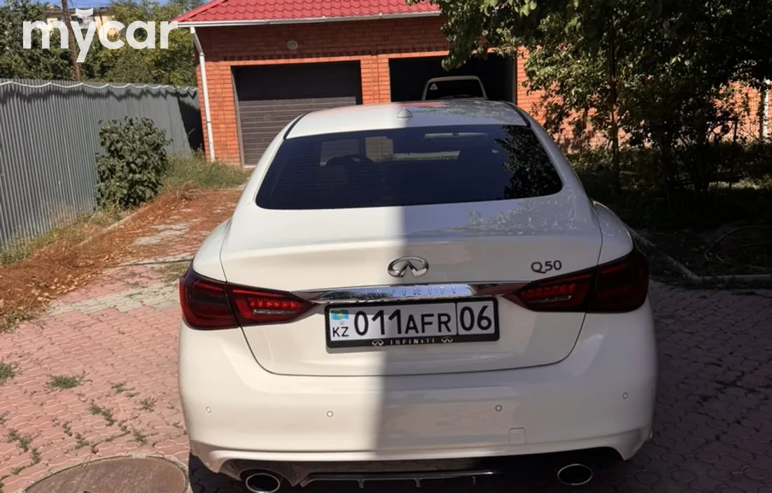 Infiniti Q50 2022