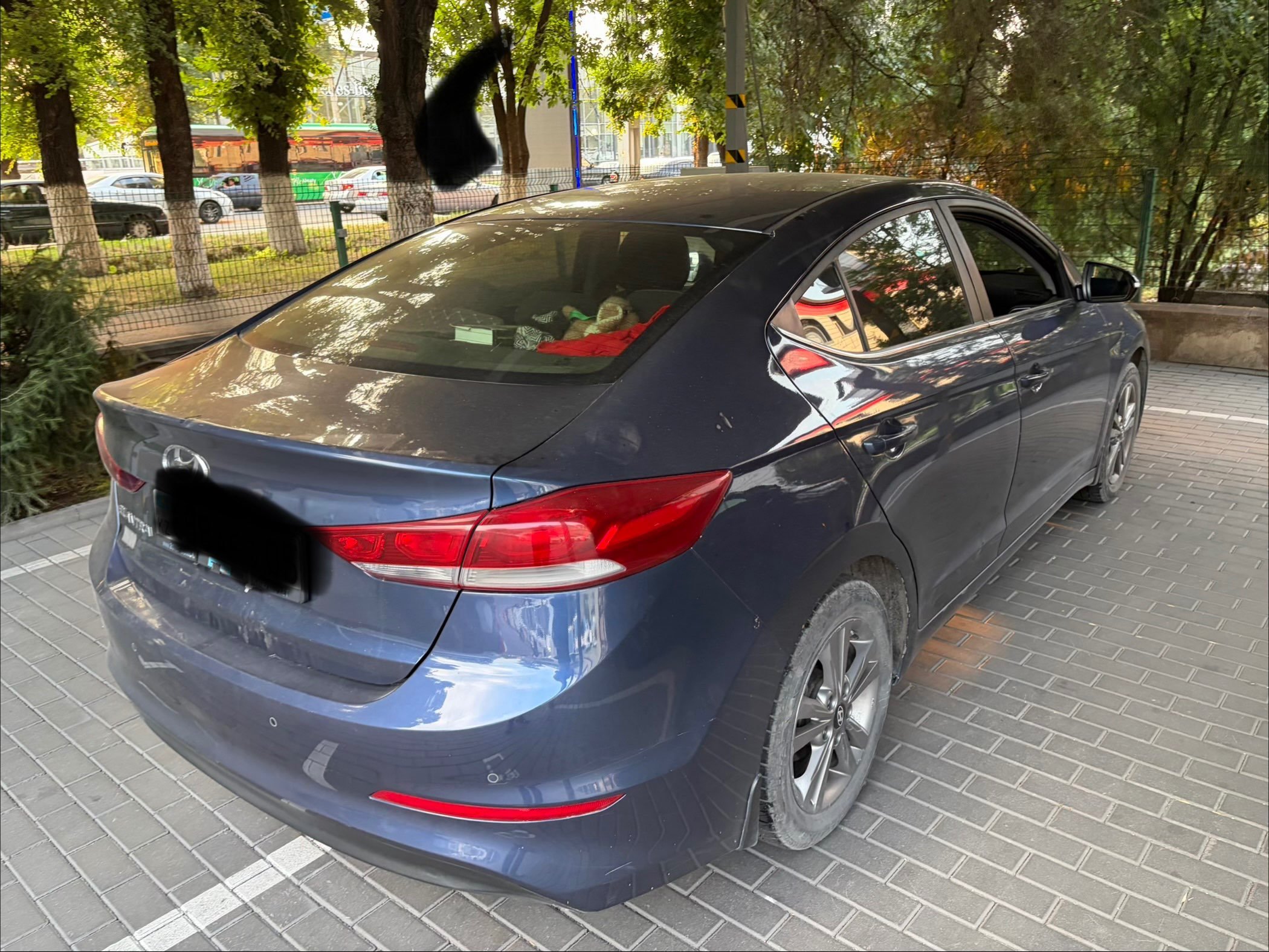 Hyundai Elantra 2018