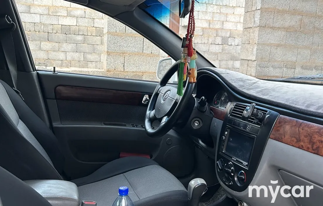 Daewoo Gentra 2014