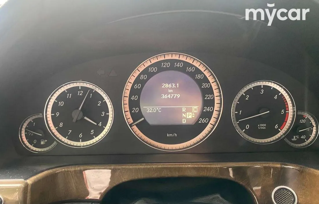 Mercedes-Benz E-Класс 2009