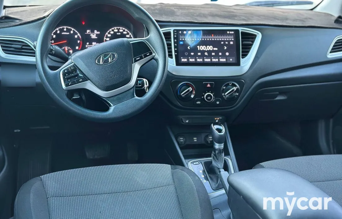 Hyundai Accent 2022