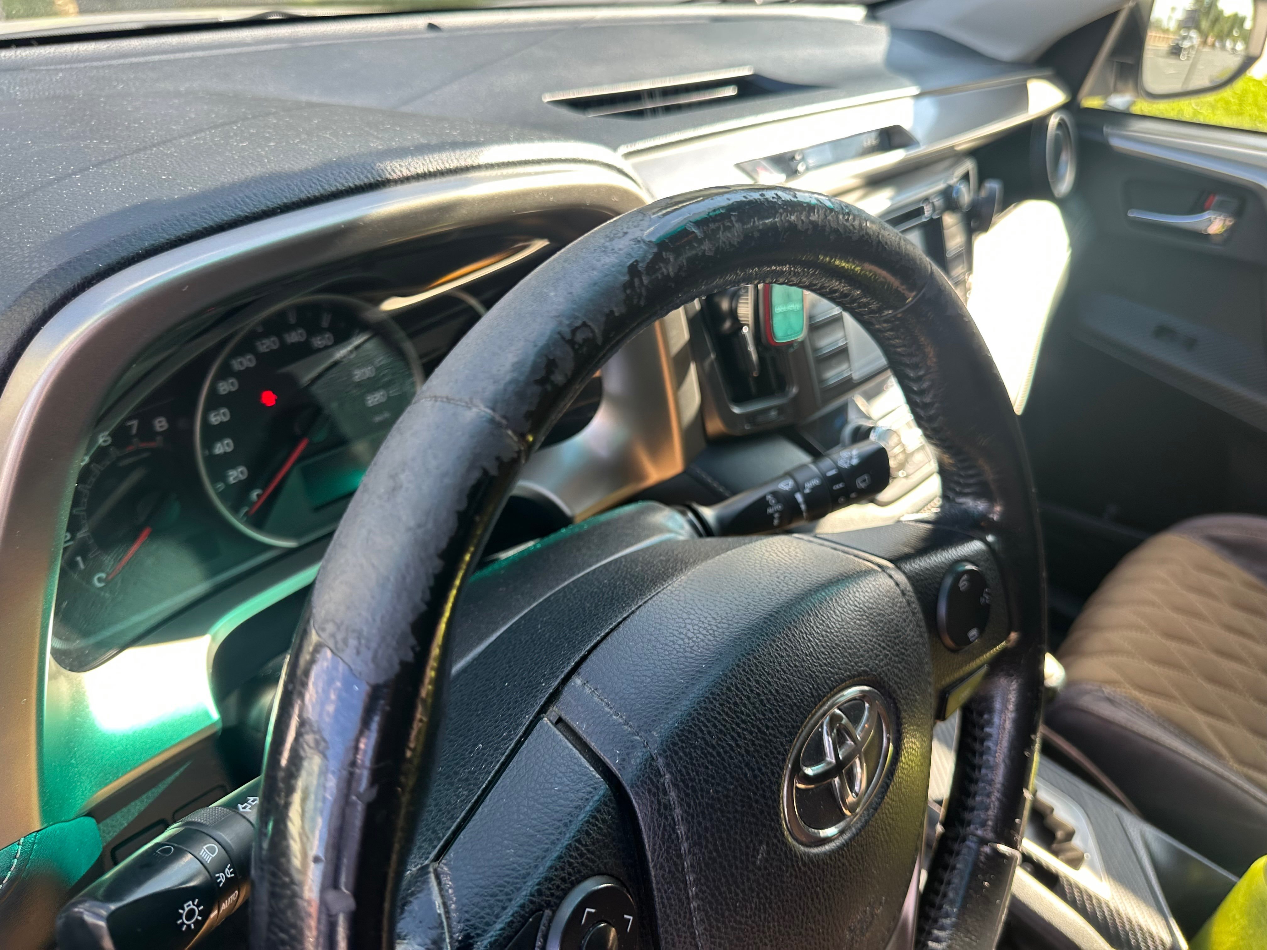 Toyota RAV4 2015