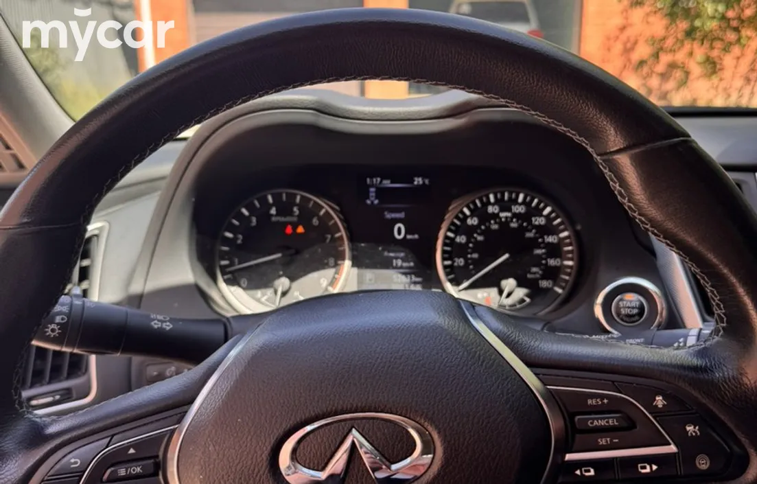 Infiniti Q50 2022